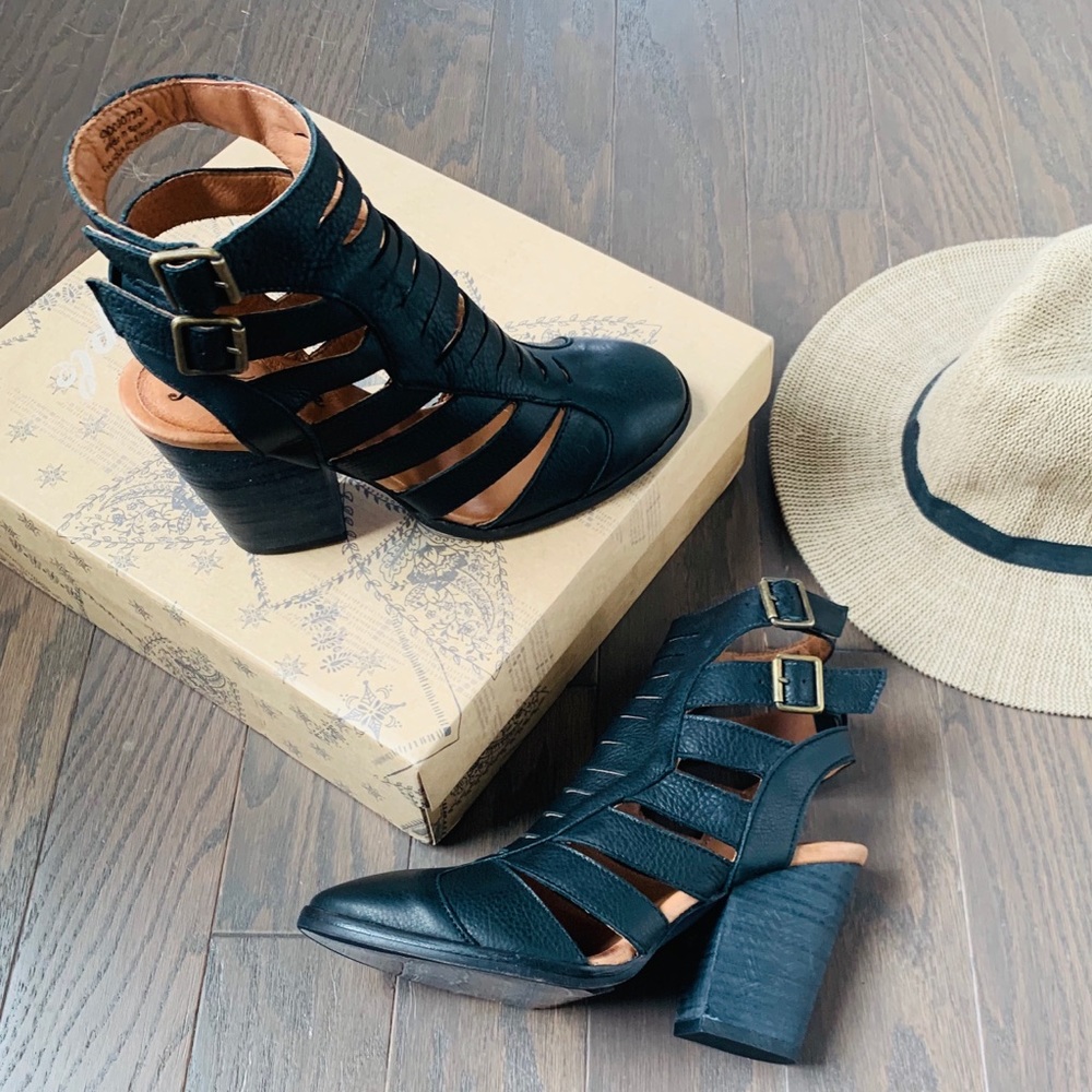 NEW! Free People made in Spain Hayes leather boot - Picture 4 of 5